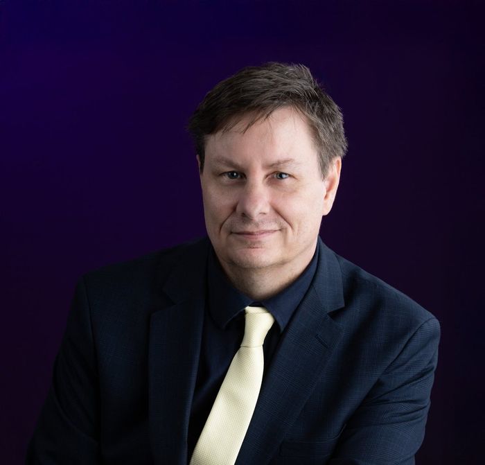 Roger-headshot Roger Poed